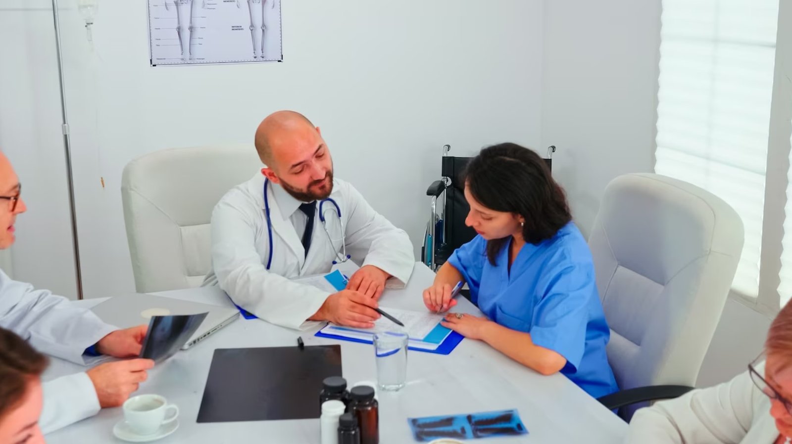 Understanding the Importance of Consulting a Liver Specialist Doctor Best liver specialist doctor in Gurgaon